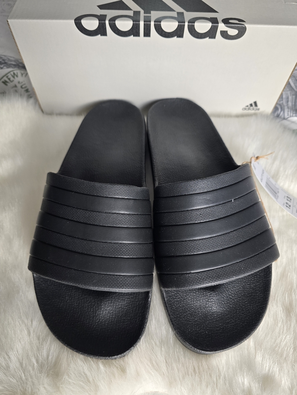 Adidas Men's Aqua slides - Picture 2 of 10